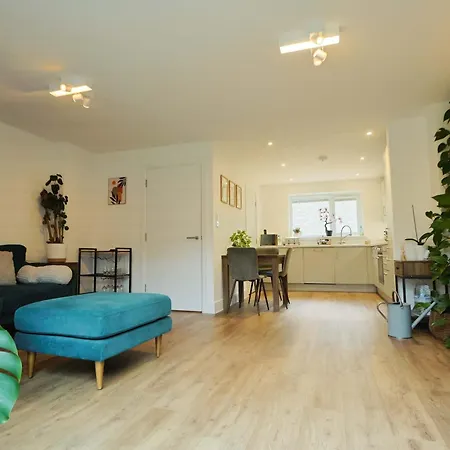 Casa de Férias Three Bedroom House In Easton Bristol
