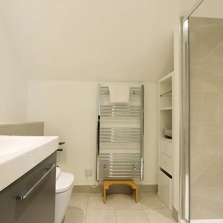 Three Bedroom House In Easton بيت للعطل *